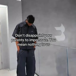 Expressive Male Vocalist