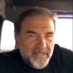 ارسوي تحب وادي الذئاب 