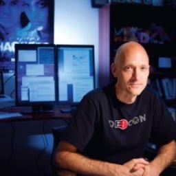 Professional Explainer Voice