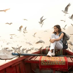 शांत हिन्दी आवाज़