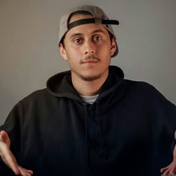 CANCERBERO (RAPERO VENEZOLANO)