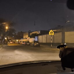 Voz Conversacional Clara