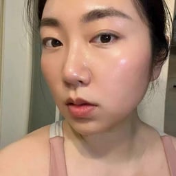 只能靠美颜和滤镜