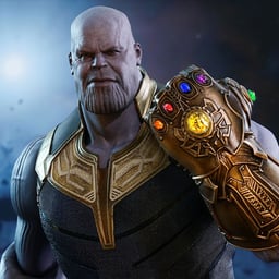 Thanos latino