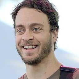 Amos lee