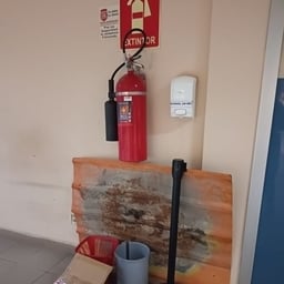 Voz Masculina Narrativa