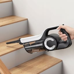 راوي إخباري هادئ