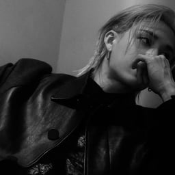 Lively Young Narrator