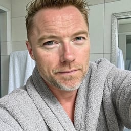 RONAN kEATING 