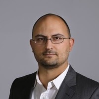 Türkçe Sakin Anlatıcı