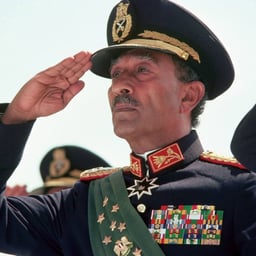 الرئيس محمد أنور السادات