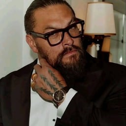 Jason Momoa 