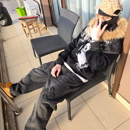 Voce masculină narativă