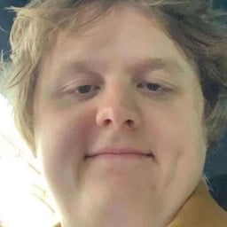 Lewis capaldi 