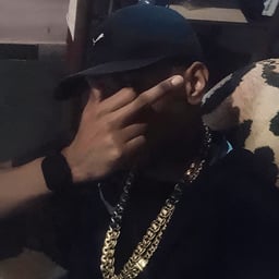 Vinheta com voz do mc magrinho 