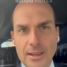 Voz Política Confiante