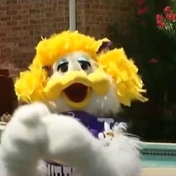 Helen Henny( Annagrey Labbase)