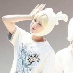 Voz Joven y Expresiva