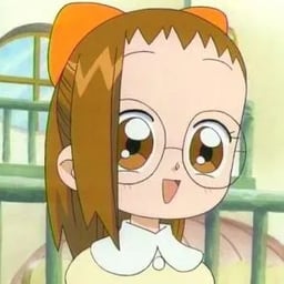 Hazuki Fujiwara 3 y 4 en Castellano