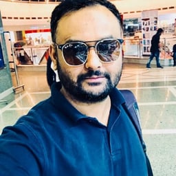 स्पष्ट पुरुष स्वर