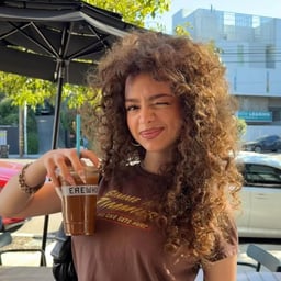 Mia/ demintria realistic voice