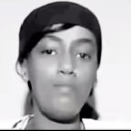 منى بنت الحاره