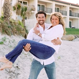 Vibrant Female Speaker