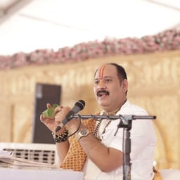 Pandit pradeep mishra 