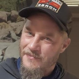 Travis fimmel 