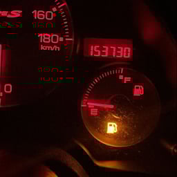 Freundliche deutsche Stimme