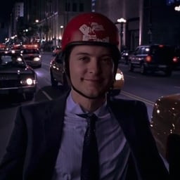 Tobey magueire pt br