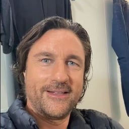 Martin Henderson 