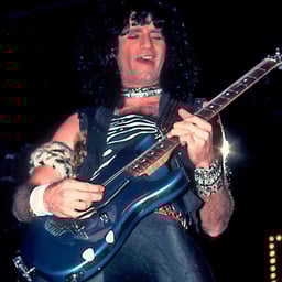 Bruce Kulick 