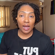 脚茧黑女炸（王）