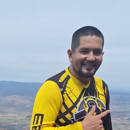 Voz Instructiva Clara