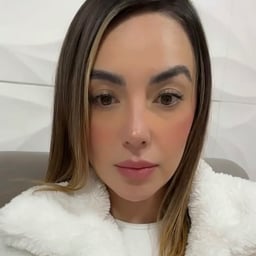 Warm Conversational Female