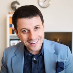 المزيع احمد فاخورى