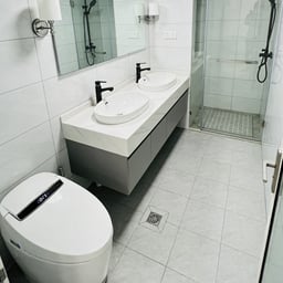 明辉-科技感讲解员