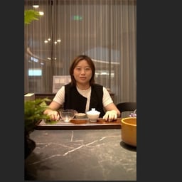 顺裕兴出镜人-女