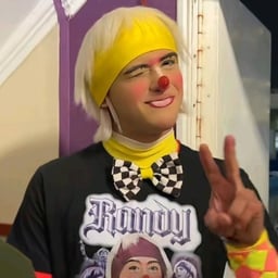 Hombre Directo Conversacional