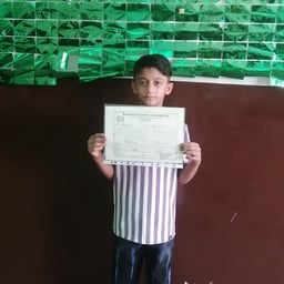 उत्साही बाल स्वर