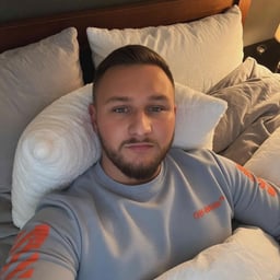 Nachdenkliche Männerstimme