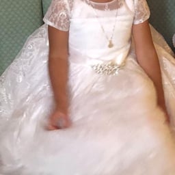 Friendly Hair Expert