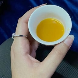 صوت أنثوي ودود