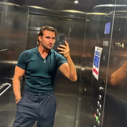 Daniel Euan Henderson 