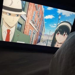 Voz Joven Conversacional